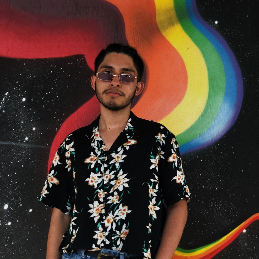 Meet your Posher, Rogelio